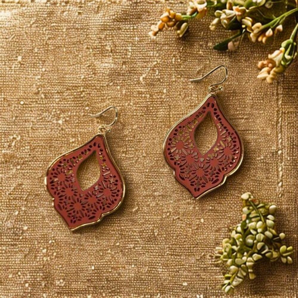 Chestnut Brown Filigree Dangle Earrings – Gold Tone Boho Chic - Pierced